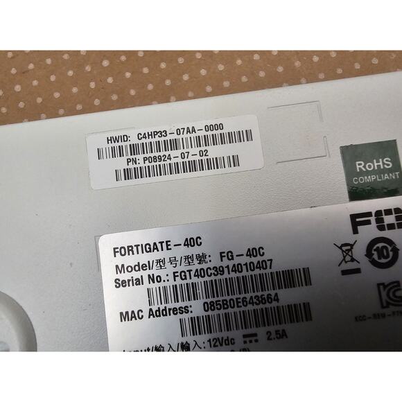 Fortinet Fortigate-40C Firewall FG-40C - Picture 5 of 9